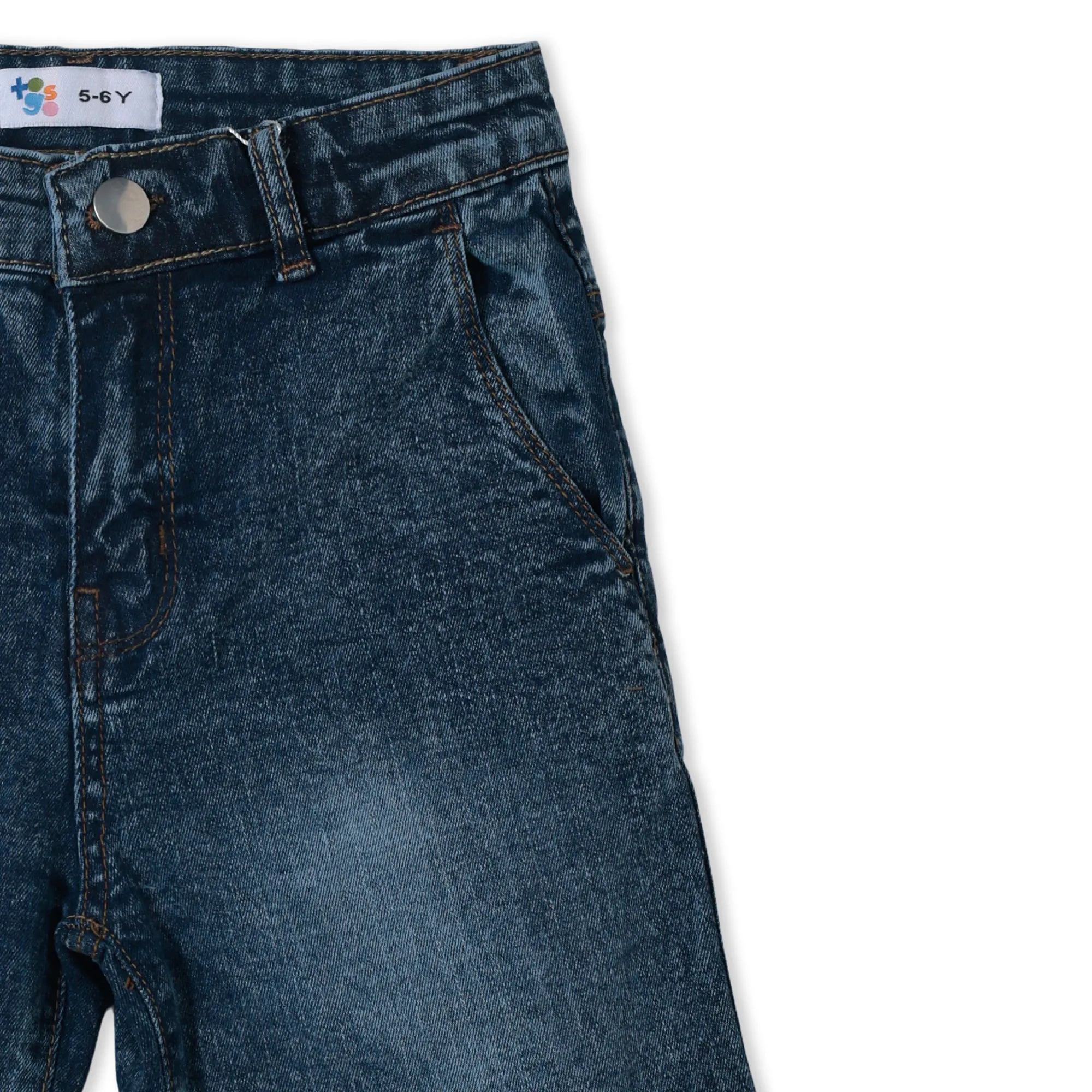 Fray Edges Denim Shorts