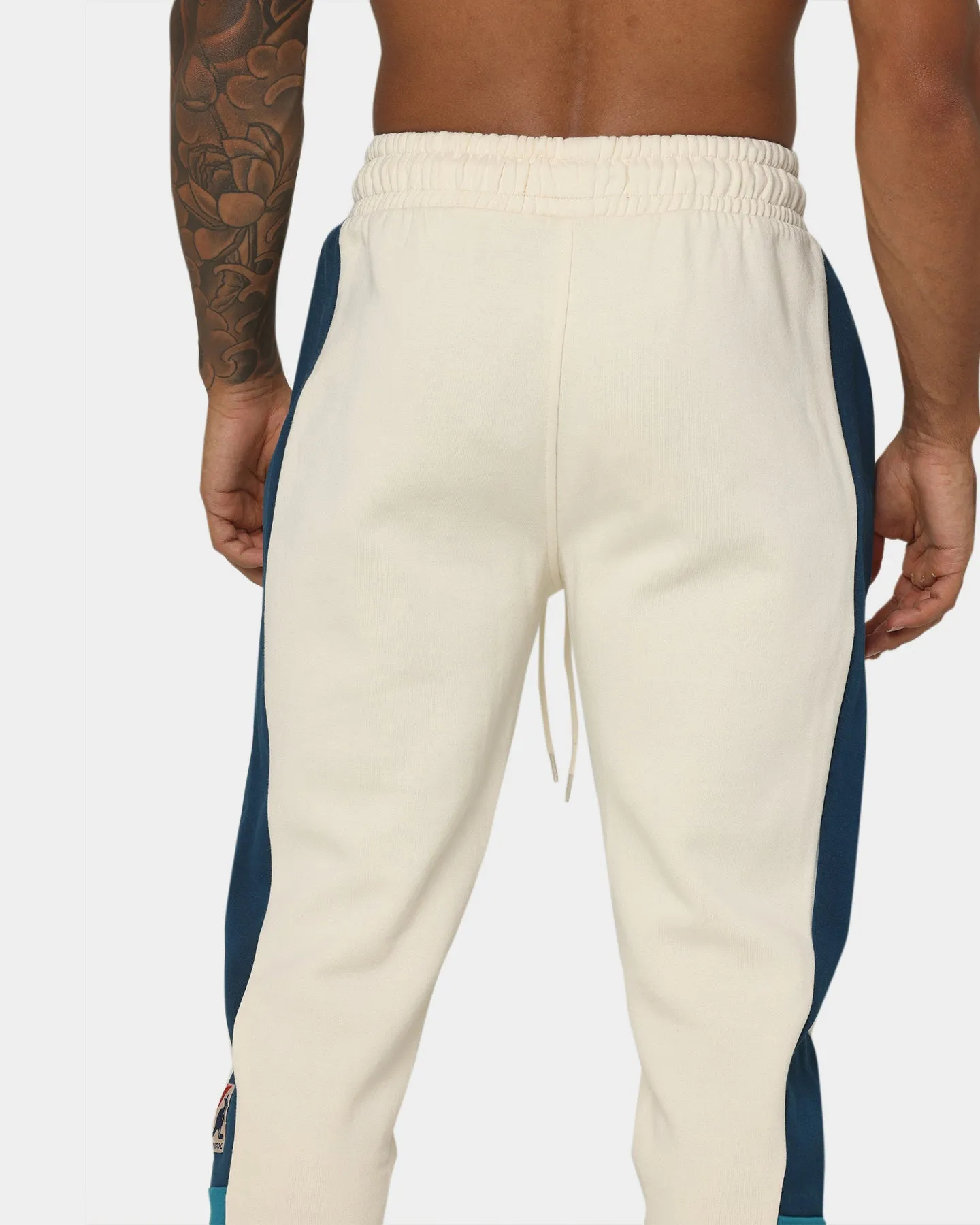 Kangol Retro Joggers Beige