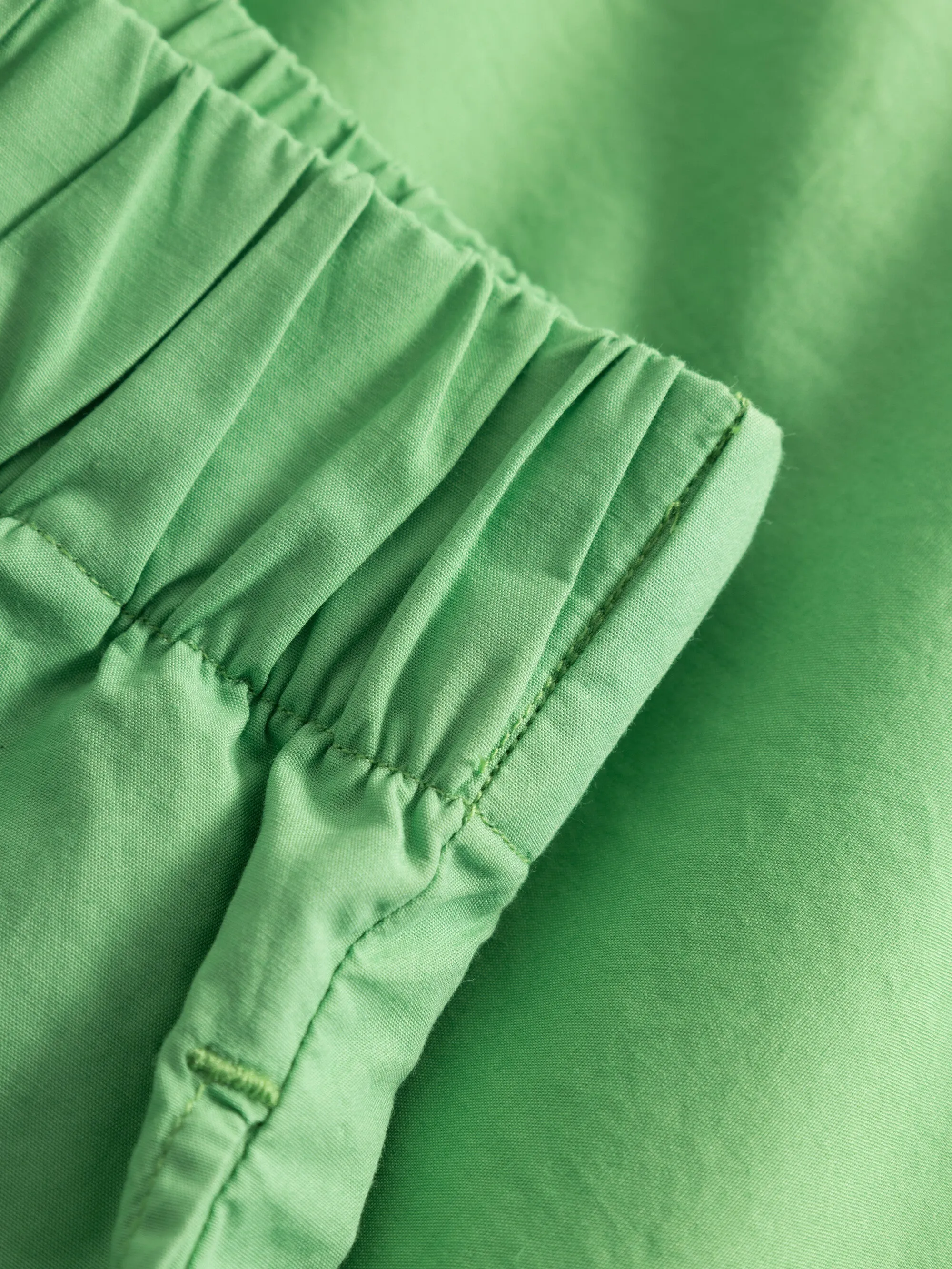 Poplin elastic waist shorts - Vibrant Green