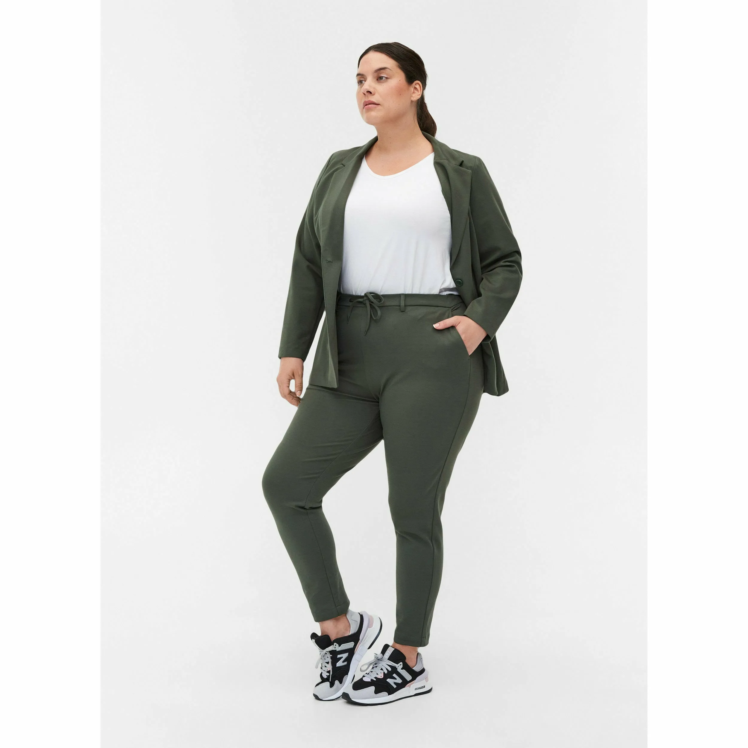 Zizzi Maddie Blazer in Khaki